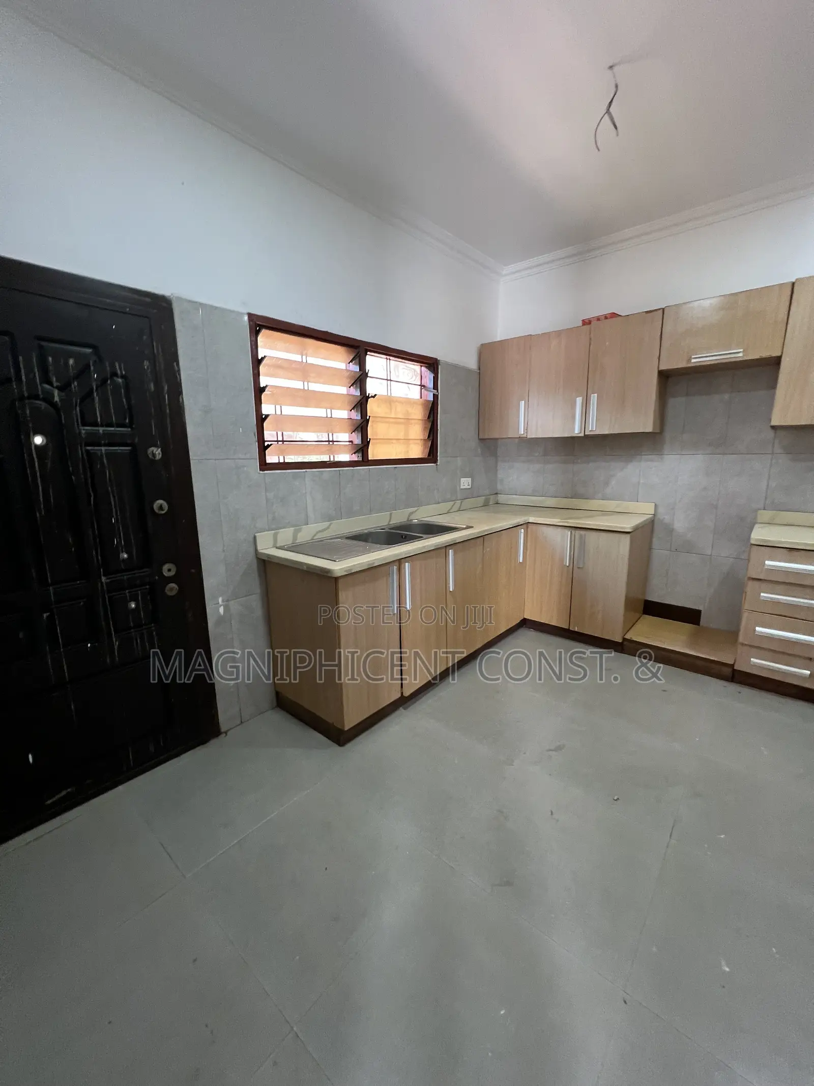 3bdrm House in New Legon Estate, Adenta for rent