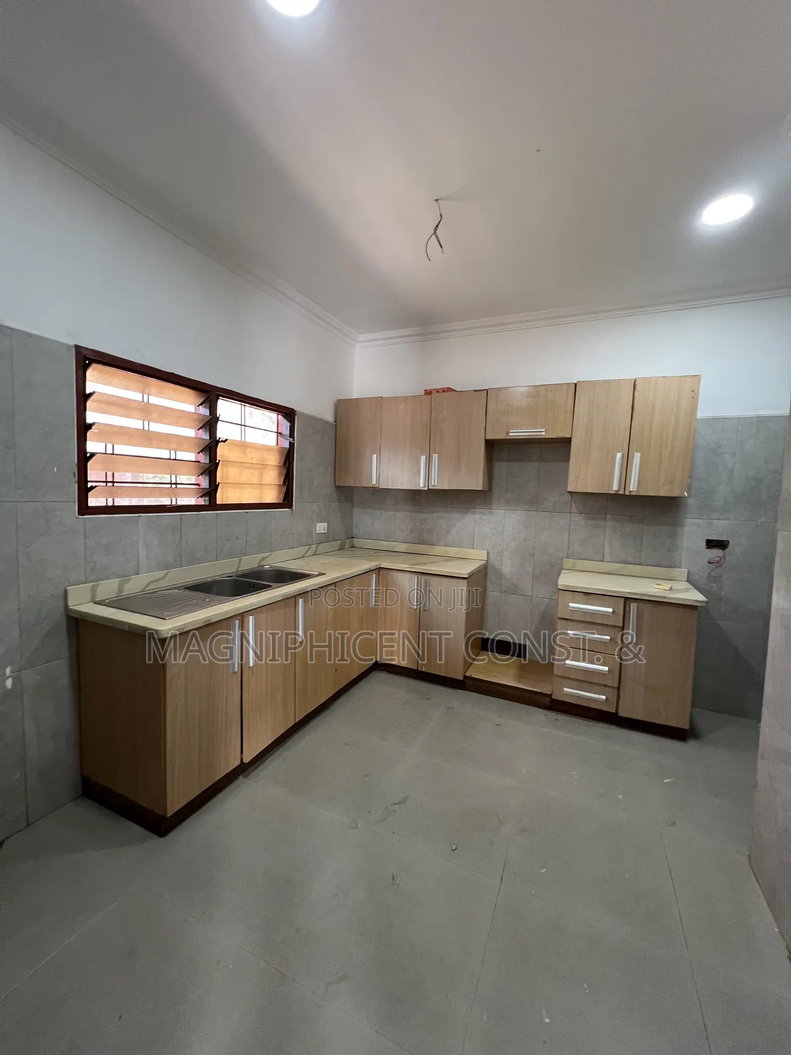 3bdrm House in New Legon Estate, Adenta for rent