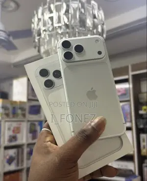 New Apple iPhone 17 Pro Max 256 GB Silver