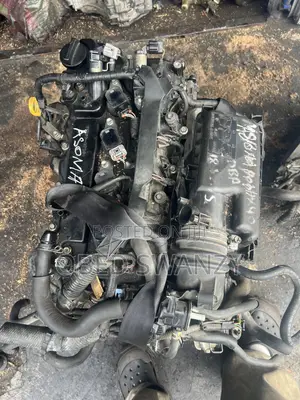 2012 Toyota Vitz Engine Only