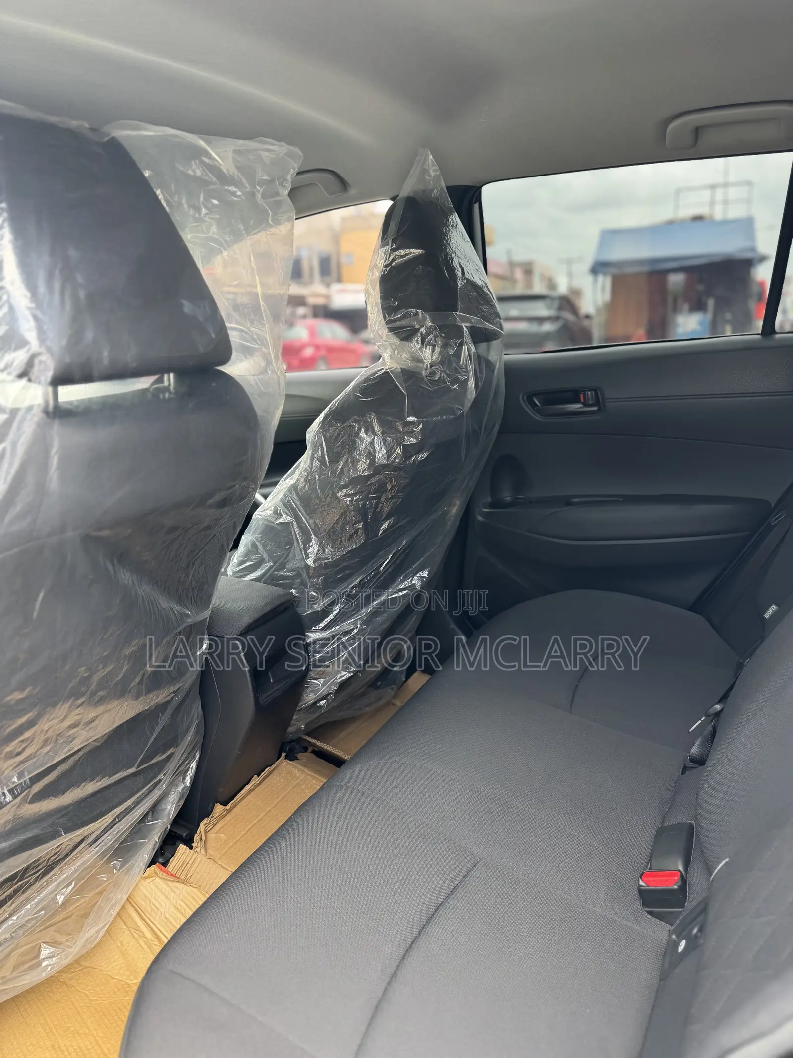 New Toyota Corolla Cross LE 2025 White