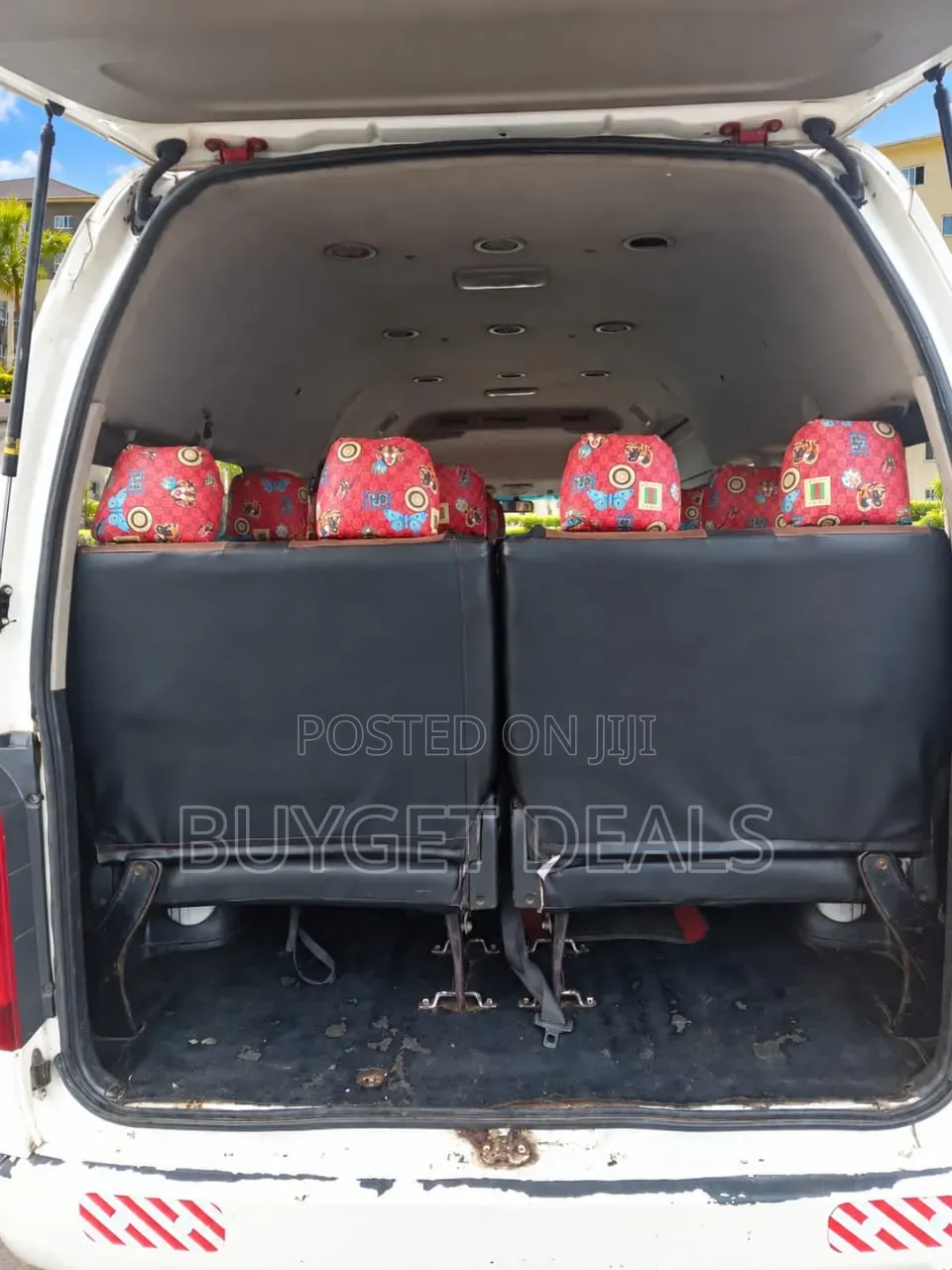 Toyota HiAce 2016 White