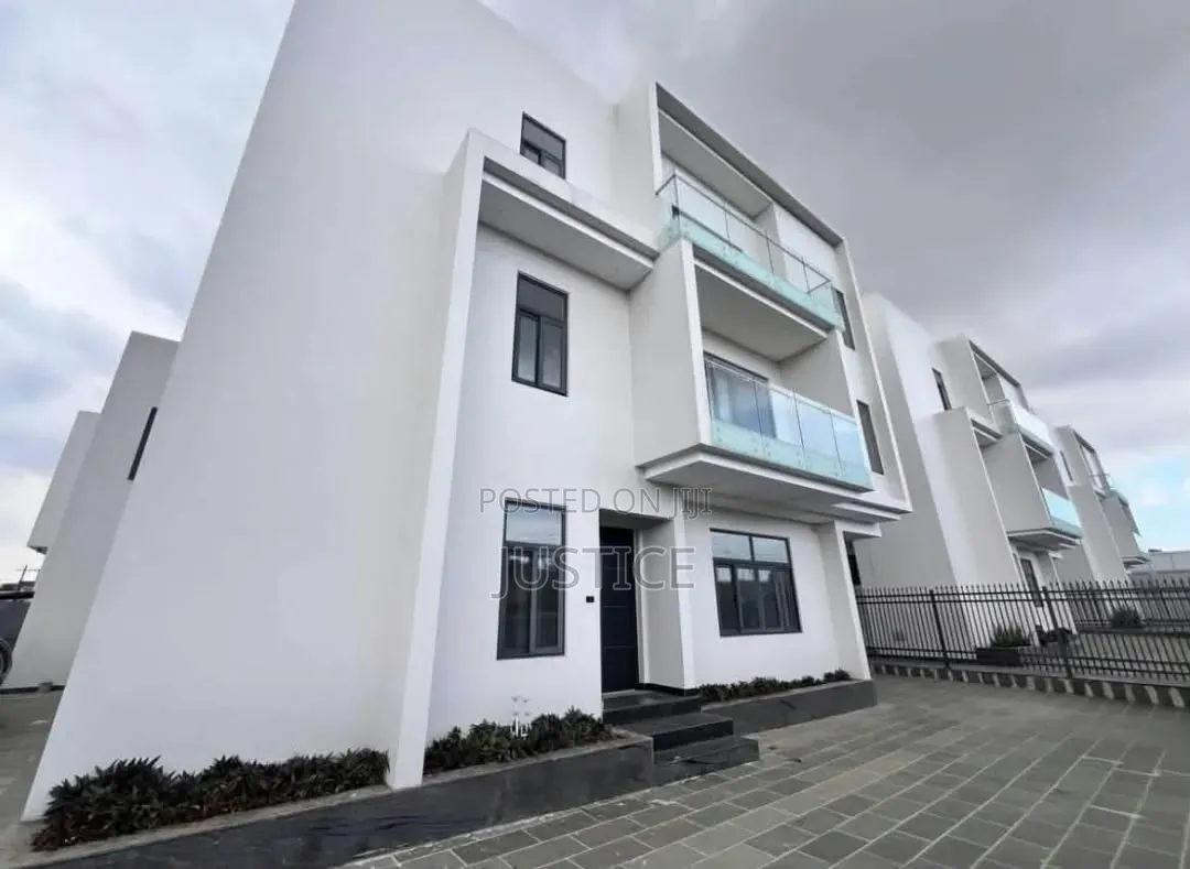 4bdrm Duplex in East Legon, Ghana Link Area for rent