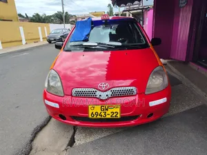 Toyota Yaris 1.0 2006 Red