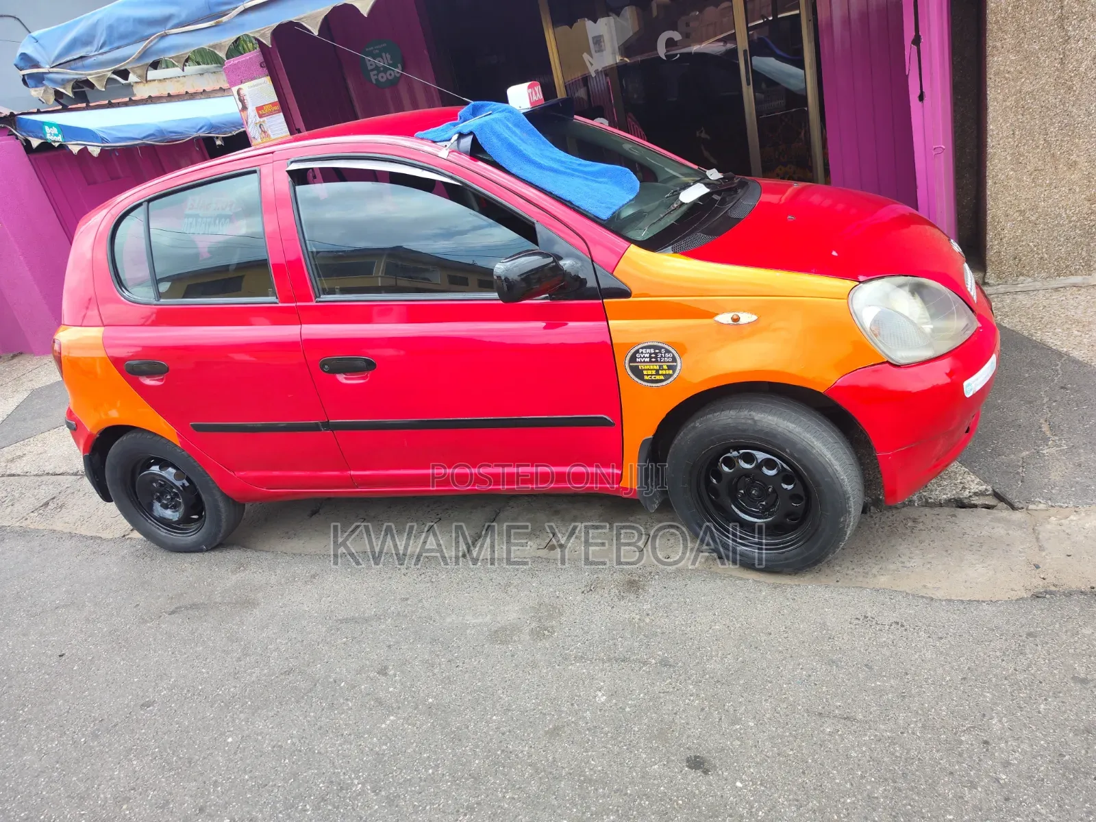 Toyota Yaris 1.0 2006 Red