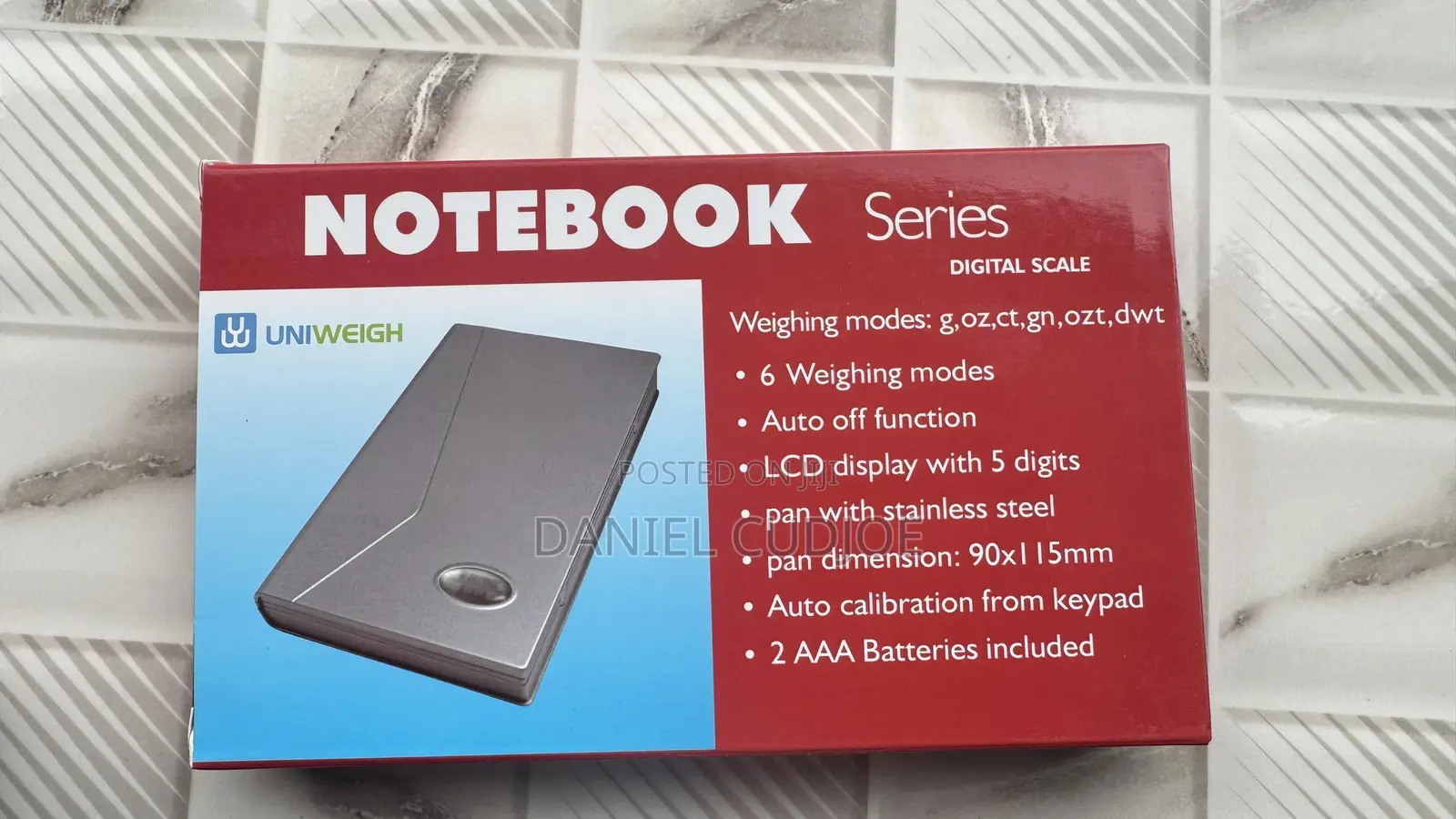Notebook a Digital Scale