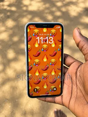 New Apple iPhone 11 64 GB White