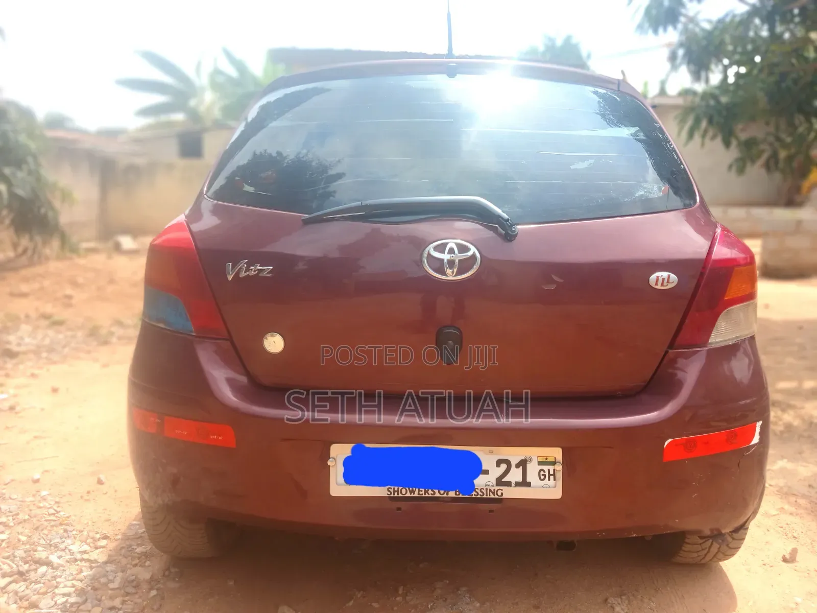 Toyota Vitz 1.5 FWD 5dr 2010 Burgundy