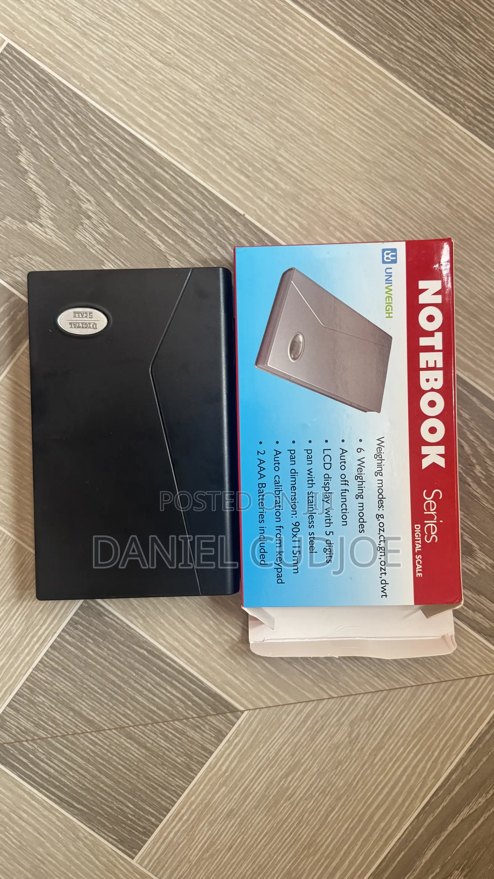 Notebook a Digital Scale