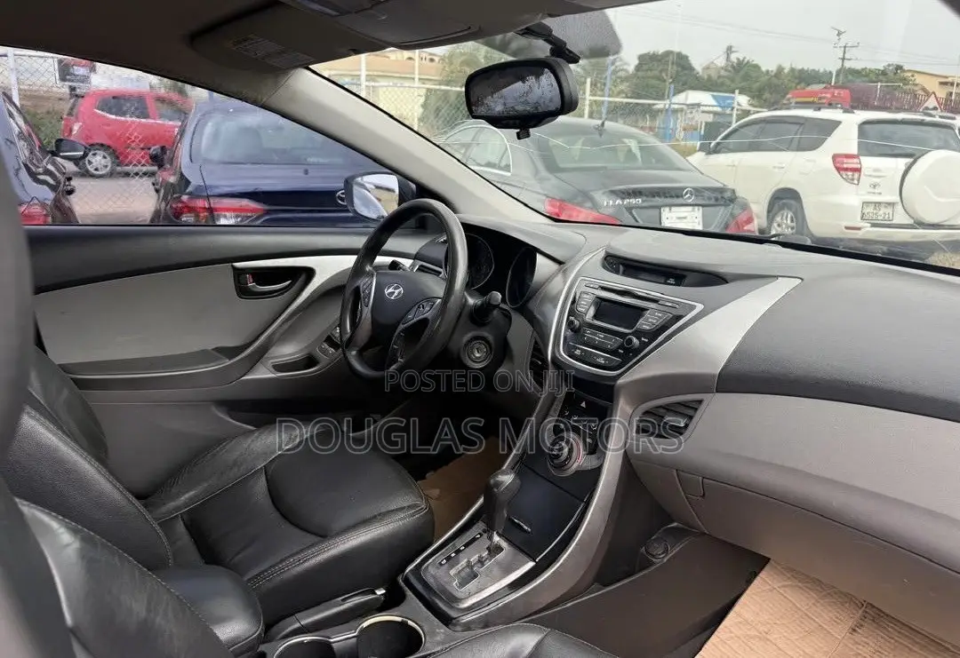 Hyundai Elantra 2013 Gray