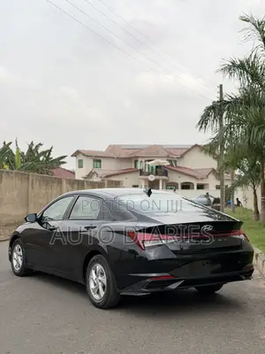 Hyundai Elantra SE 2023 Black