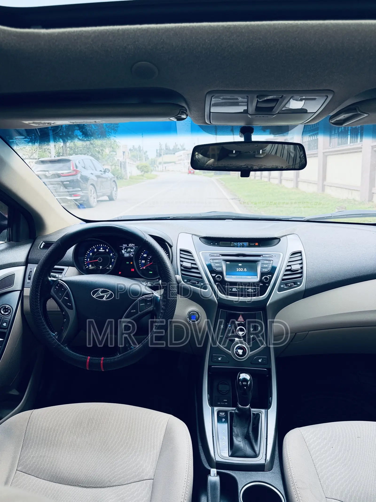 Hyundai Elantra Limited Sedan FWD (1.8L 4cyl 6A) 2016 Blue