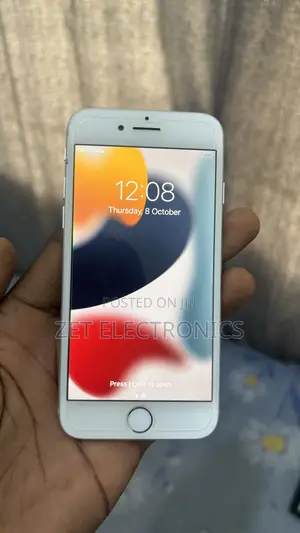 Apple iPhone 7 128 GB Silver