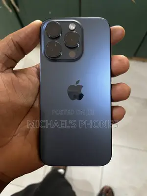 Apple iPhone 15 Pro 256 GB Blue