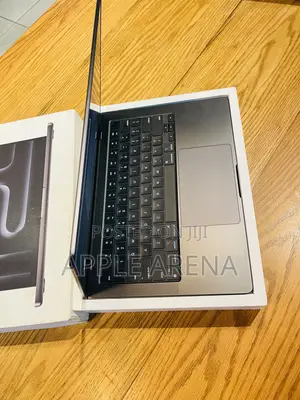 Laptop Apple MacBook Pro 2024 M4 Pro 16GB Apple M4 Pro SSD 512GB