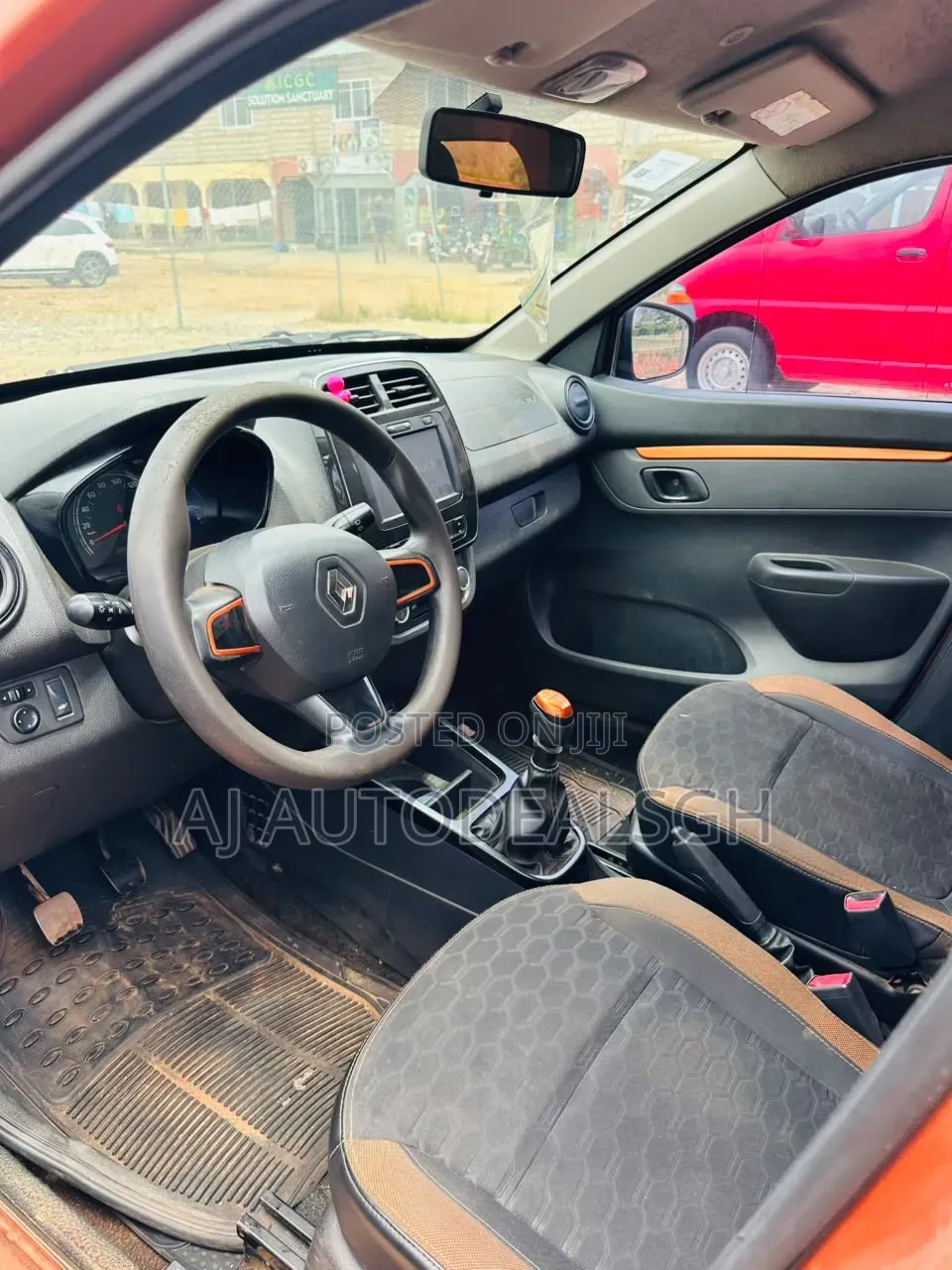 Renault Kwid 2023 Orange