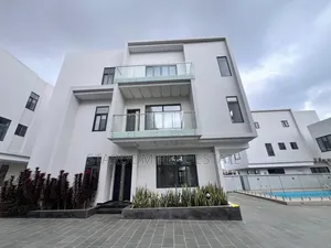 4bdrm Townhouse / Terrace in East Legon Lagos, Bawaleshie for rent