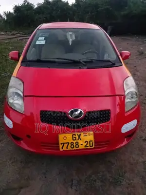 Toyota Vitz 1.5 FWD 5dr 2010 Red