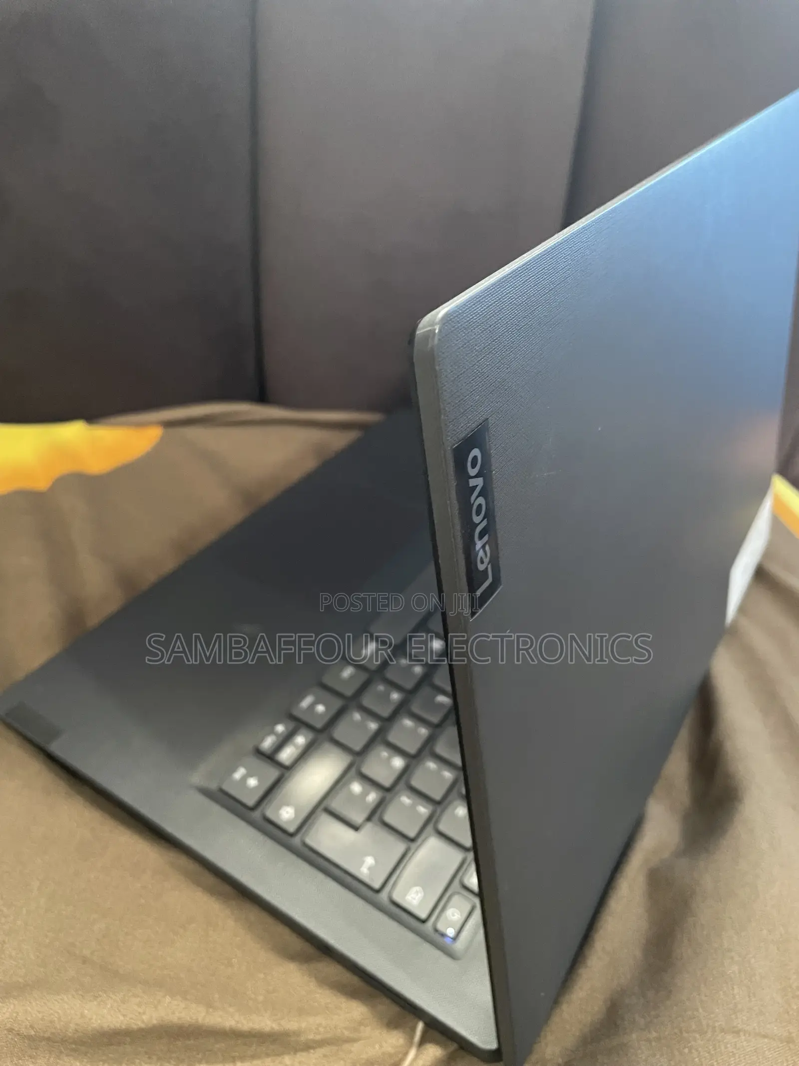 Laptop Lenovo Ideapad V14 IGL 8GB Intel Core i5 SSD 128GB