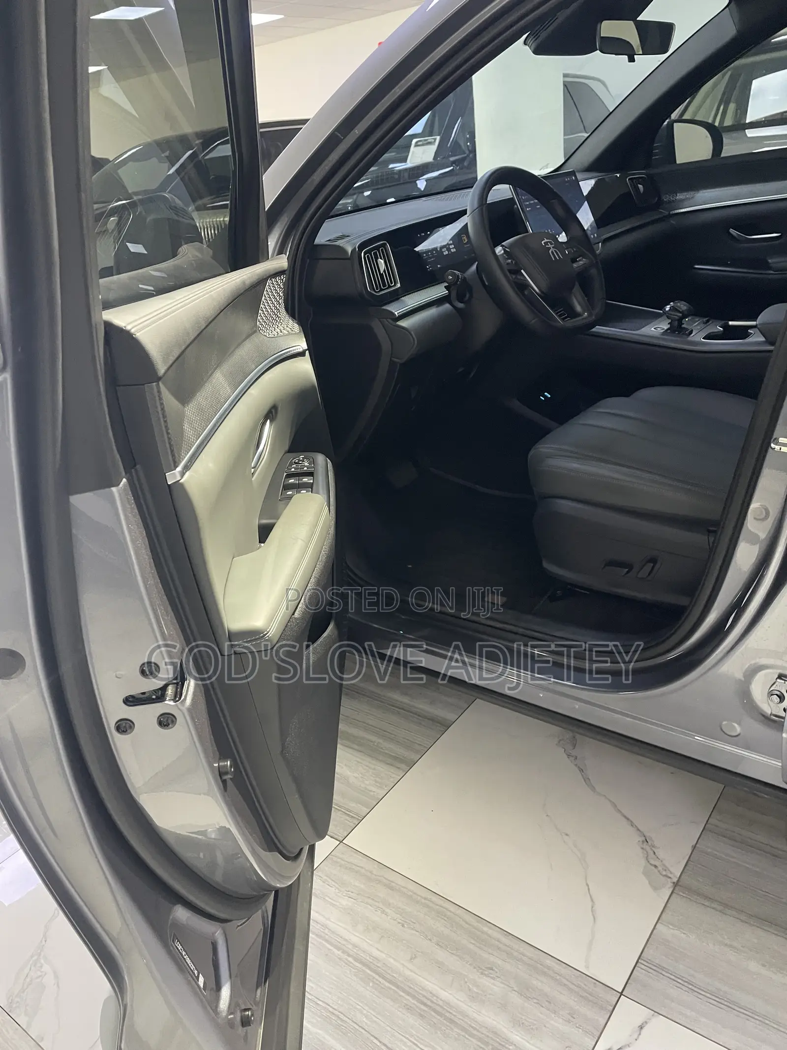 New BYD Song Pro DM-i 2025 Gray