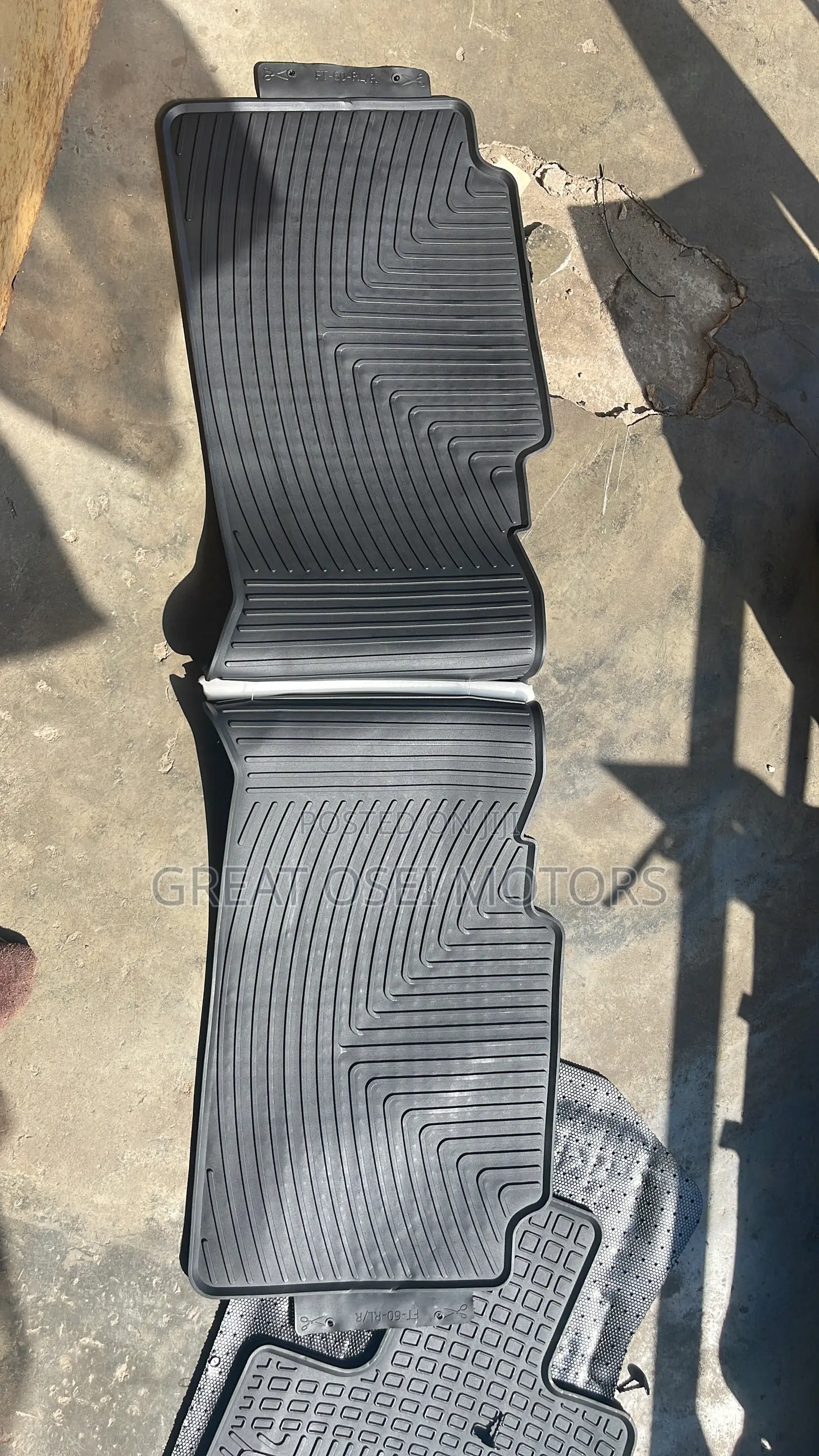 Tundra Original Floor Man