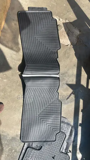 Tundra Original Floor Man