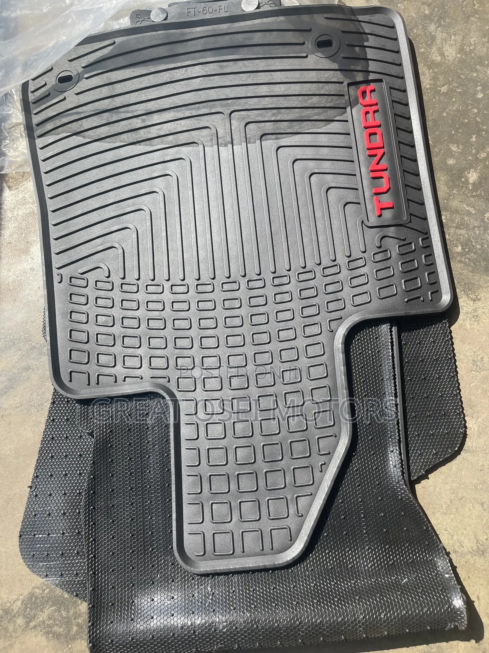 Tundra Original Floor Man
