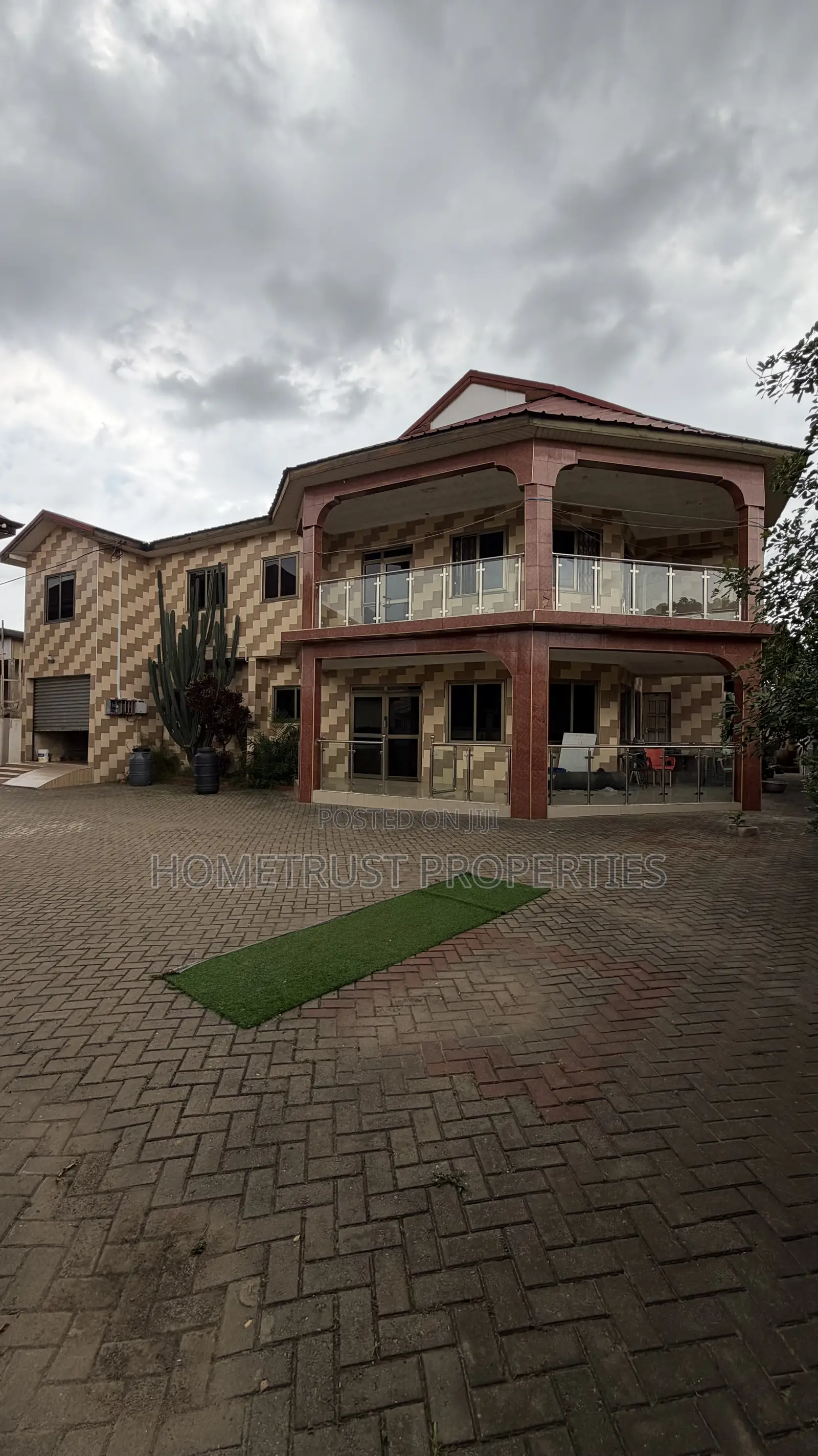 7bdrm Duplex in Ablekuma Ga Odumase for sale