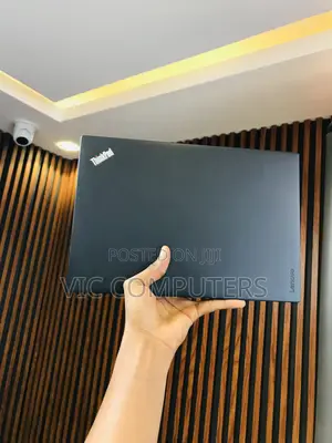 Laptop Lenovo ThinkPad X270 8GB Intel Core i5 SSD 256GB