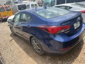 Hyundai Elantra SE Sedan FWD (1.8L 4cyl 6M) 2016 Blue