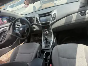 Hyundai Elantra SE Sedan FWD (1.8L 4cyl 6M) 2016 Blue