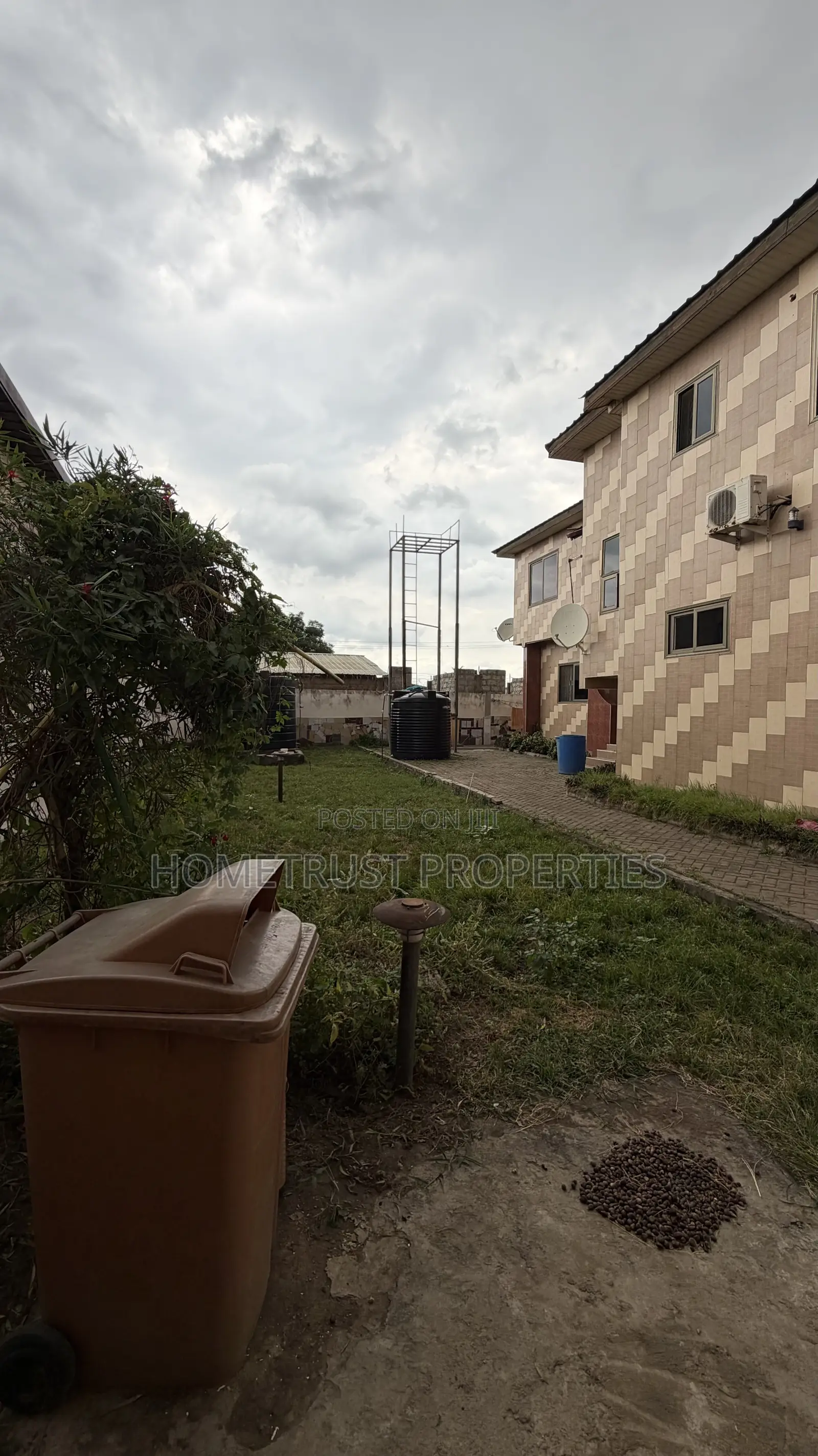 7bdrm Duplex in Ablekuma Ga Odumase for sale
