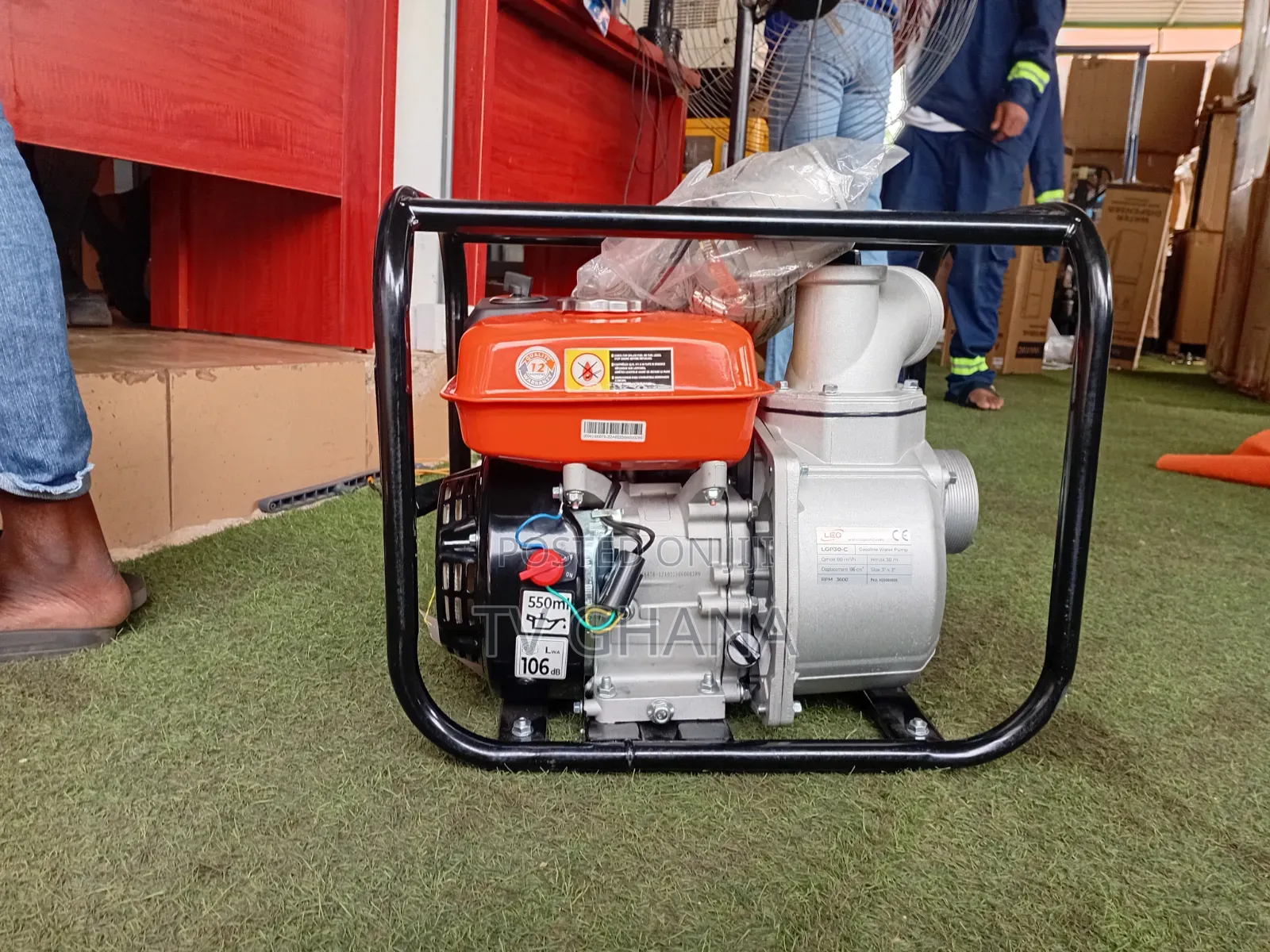 LEO 3′′ 6.5HP Petrol Water Pump – High Performance & Fast Water 6.5hp