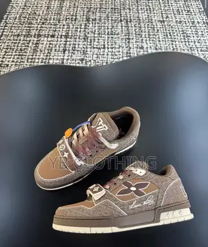 Yrn Khalifa Collections