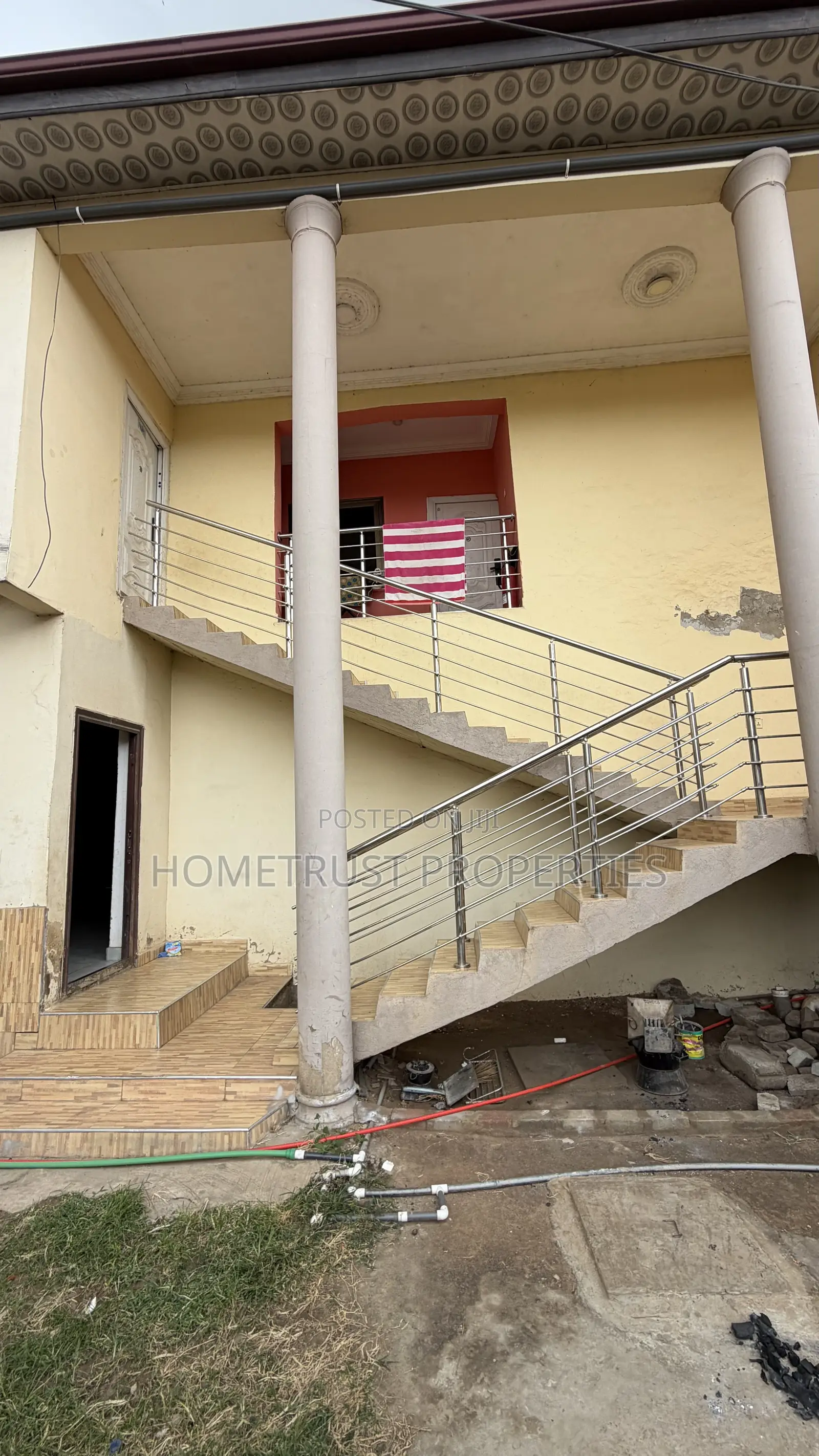 7bdrm Duplex in Ablekuma Ga Odumase for sale