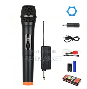 Professional Wireless Microphone Suitable