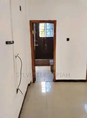 Furnished 5bdrm Apartment in Blessed Agency, Labone Junction for rent