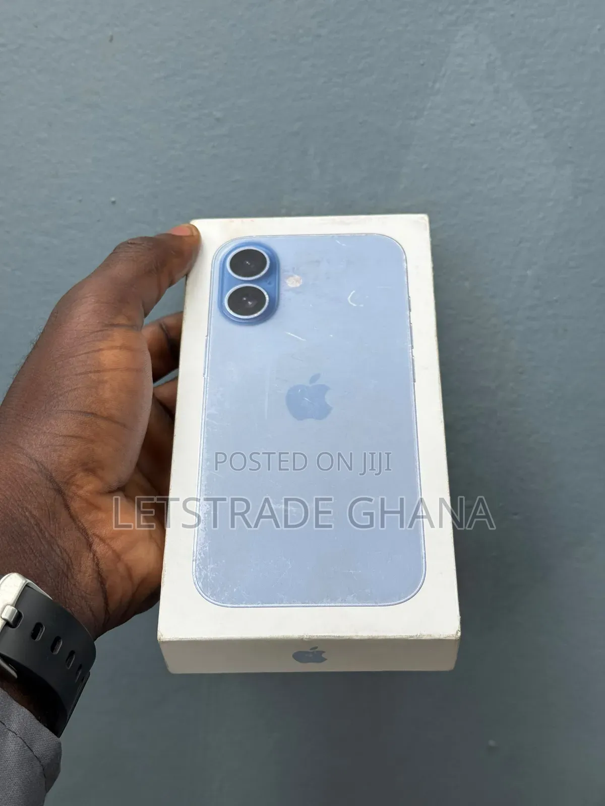 New Apple iPhone 17 256 GB Green