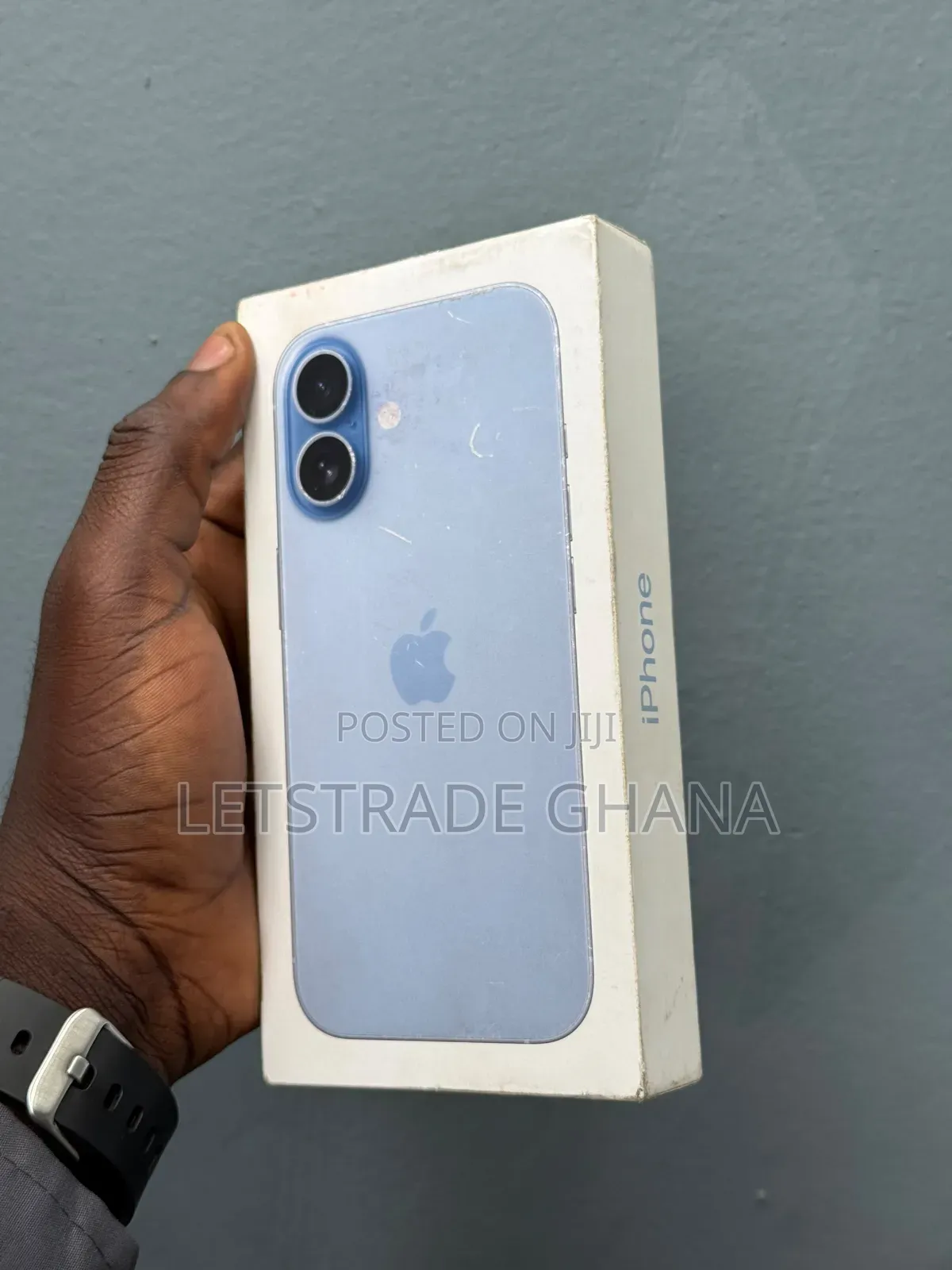 New Apple iPhone 17 256 GB Green