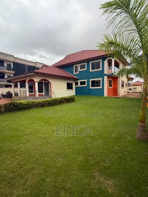 9bdrm House in Golf City, Community 25 for sale