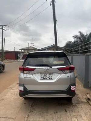 Toyota Rush 1.5 RWD 2020 Silver