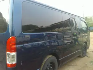 Toyota Regius 1998 Black