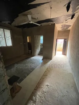 1bdrm Room & Parlour in Adenta New Legon for rent