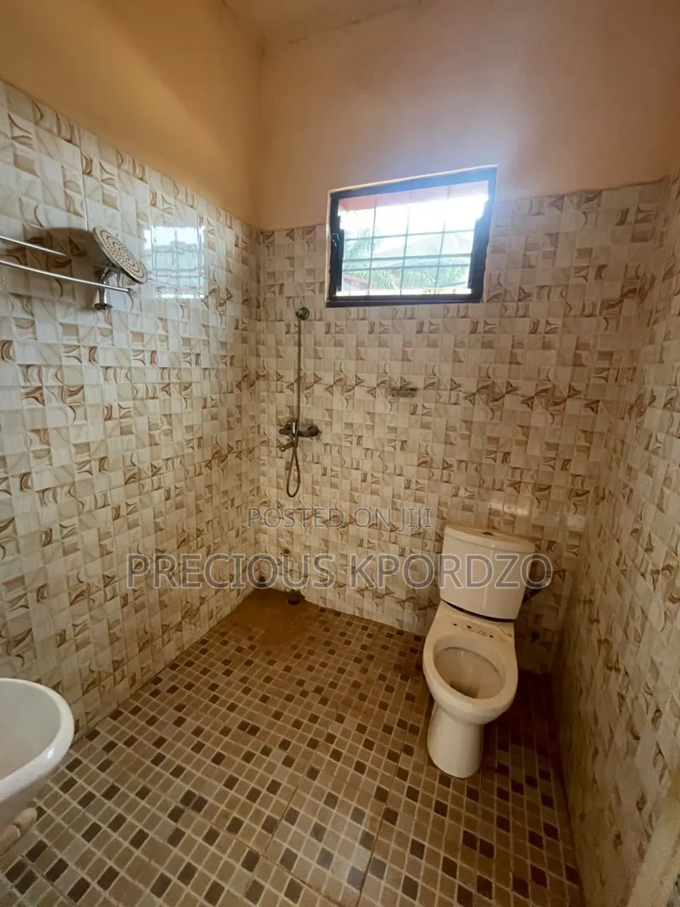 1bdrm Apartment in New Legon Adenta for rent