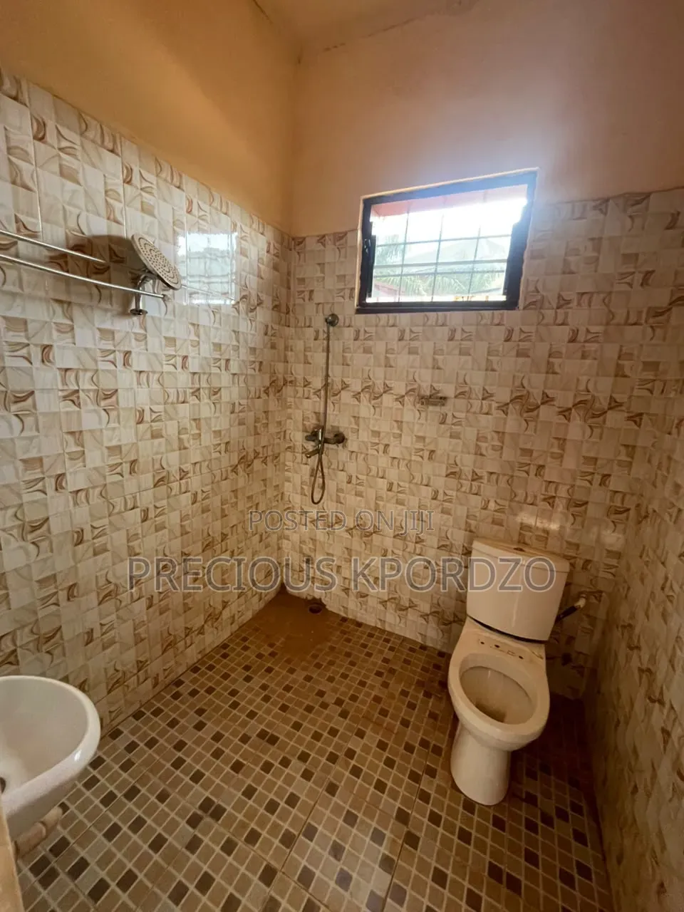 1bdrm Apartment in New Legon Adenta for rent