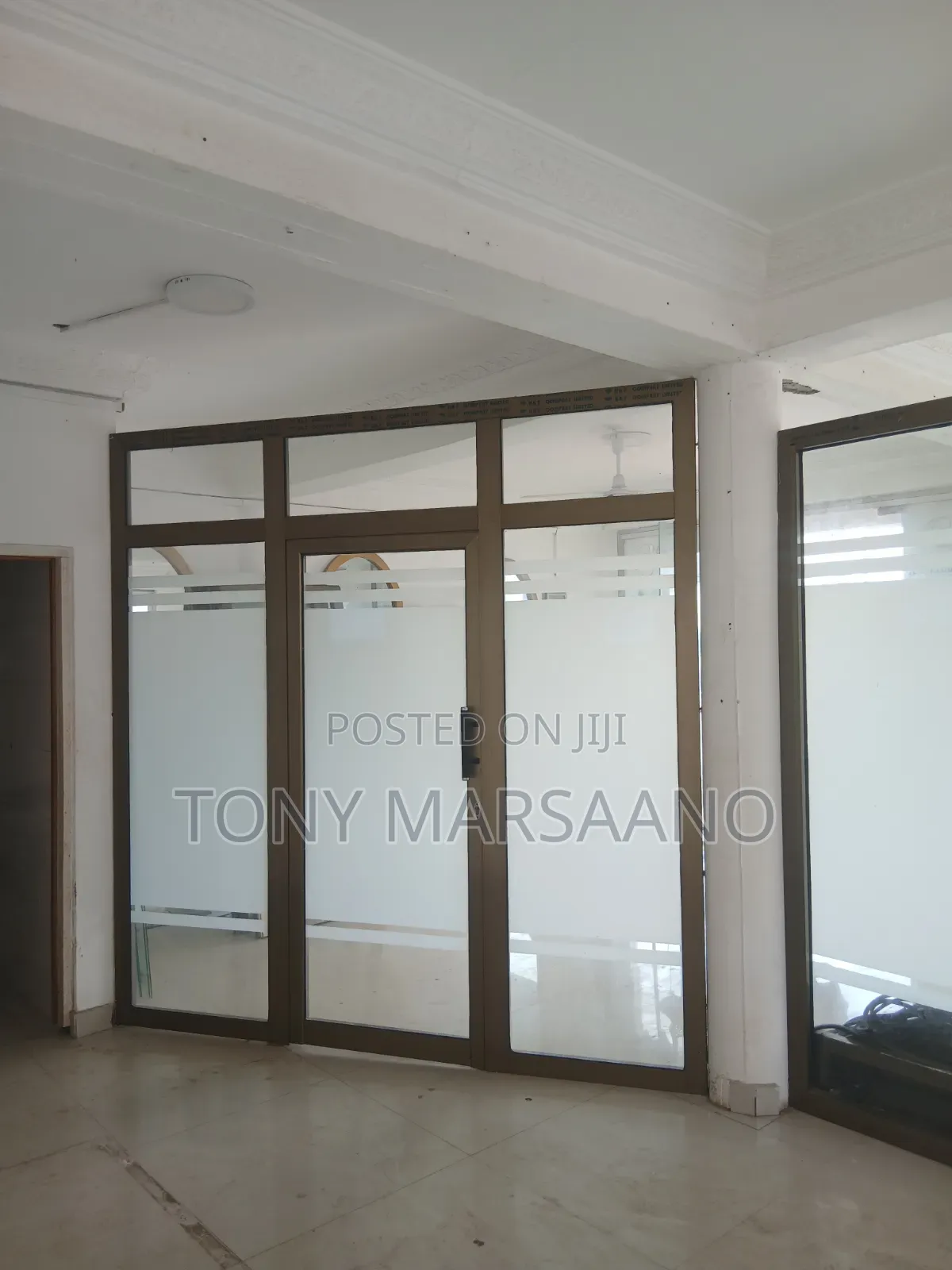 Double Shop for Rent at Westlegon
