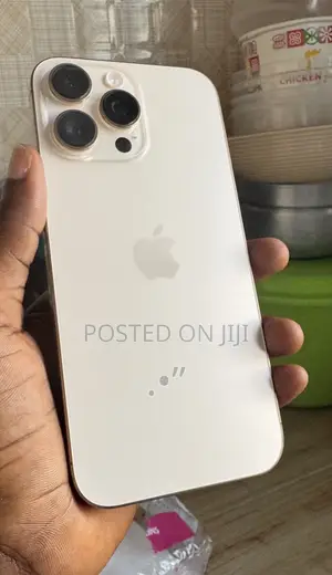 Apple iPhone 16 Pro Max 256 GB Gold