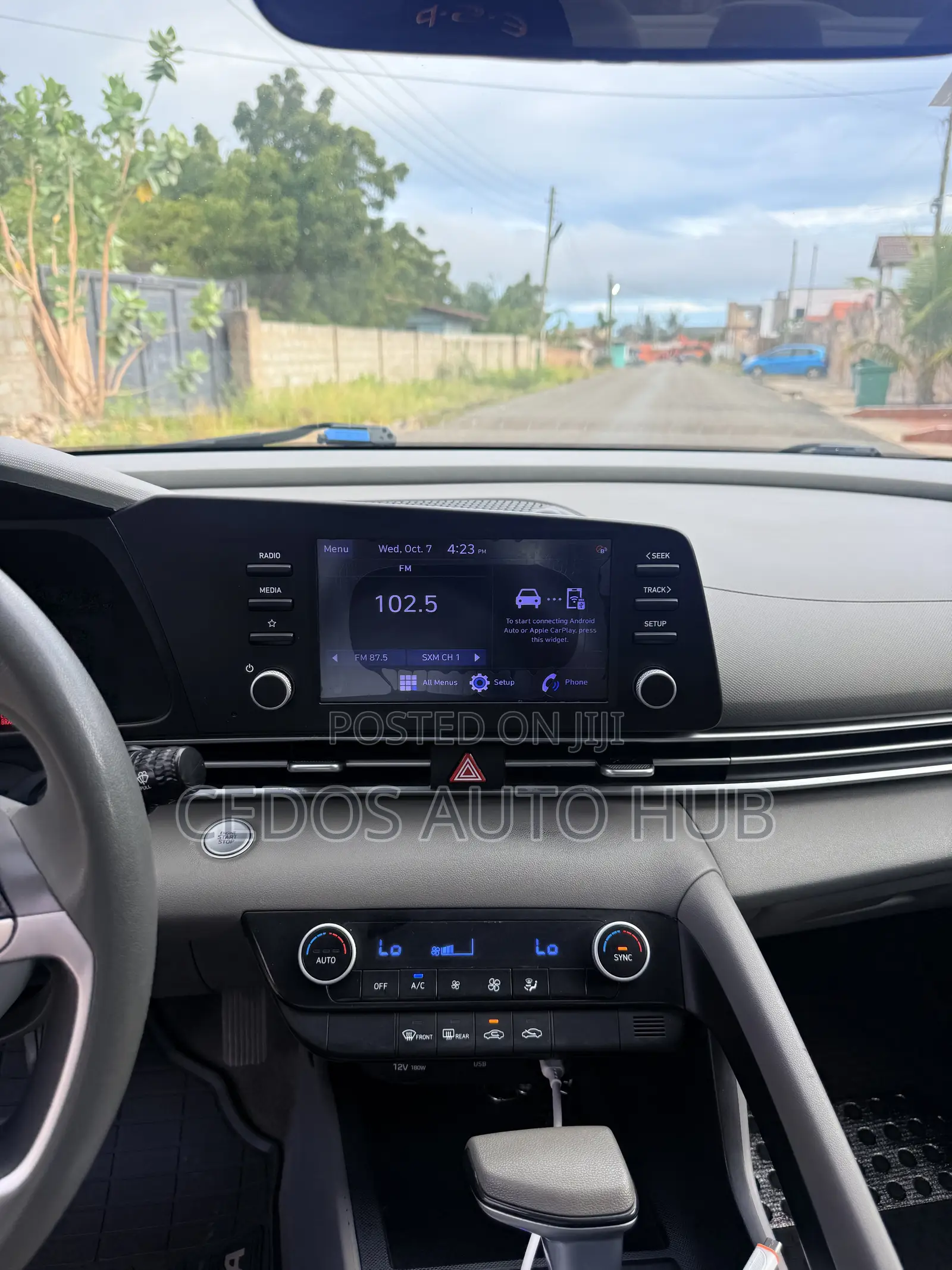 Hyundai Elantra SE 2021 Black