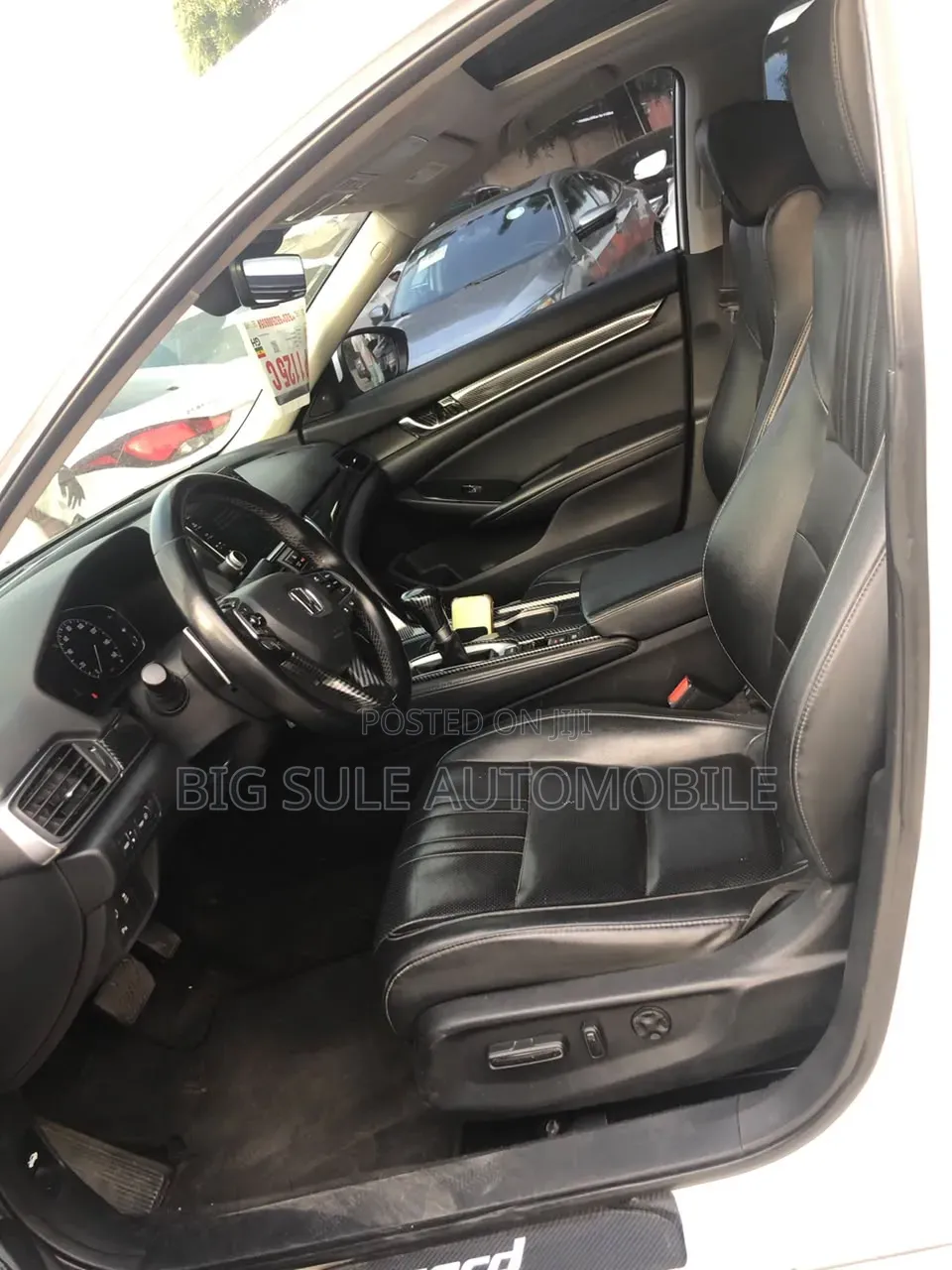 Honda Accord Touring 2018 White