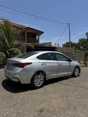 Hyundai Accent 2019 Silver